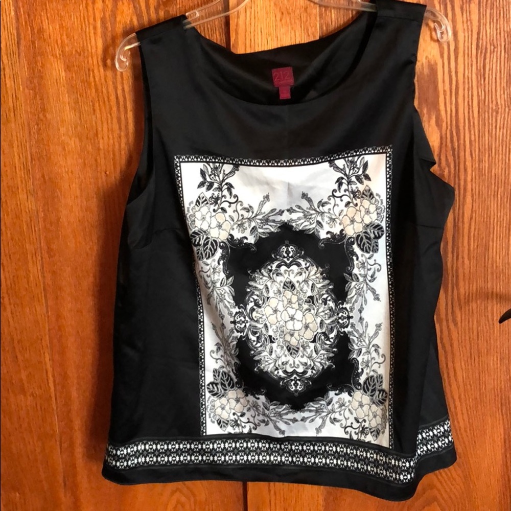 Sleeveless blouse